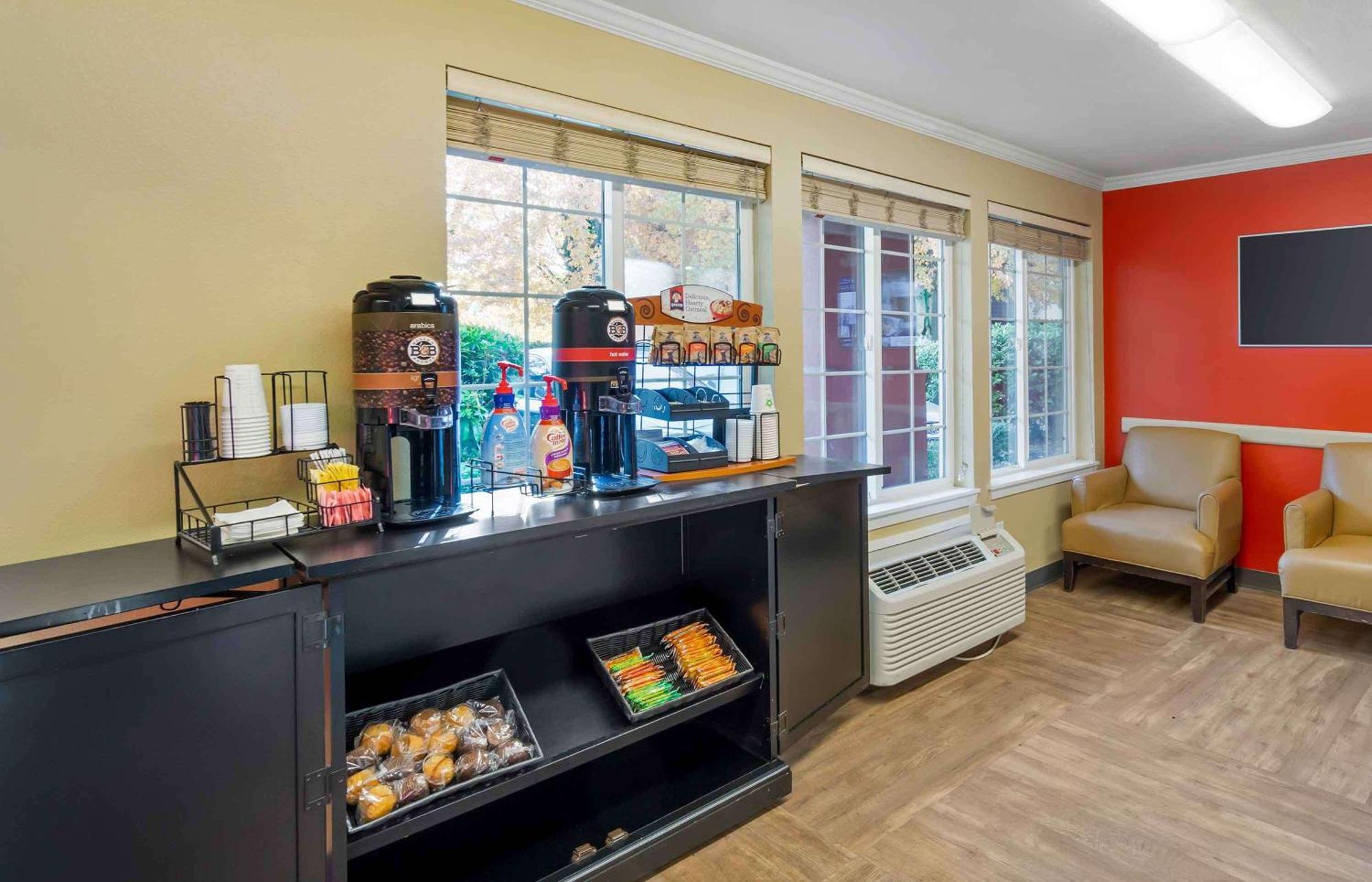 Extended America - Seattle - Southcenter Tukwila